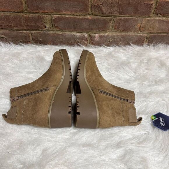 Sonoma Goods For Life Women’s Wedge Gore Booties Size 8 NEW - Picture 5 of 8